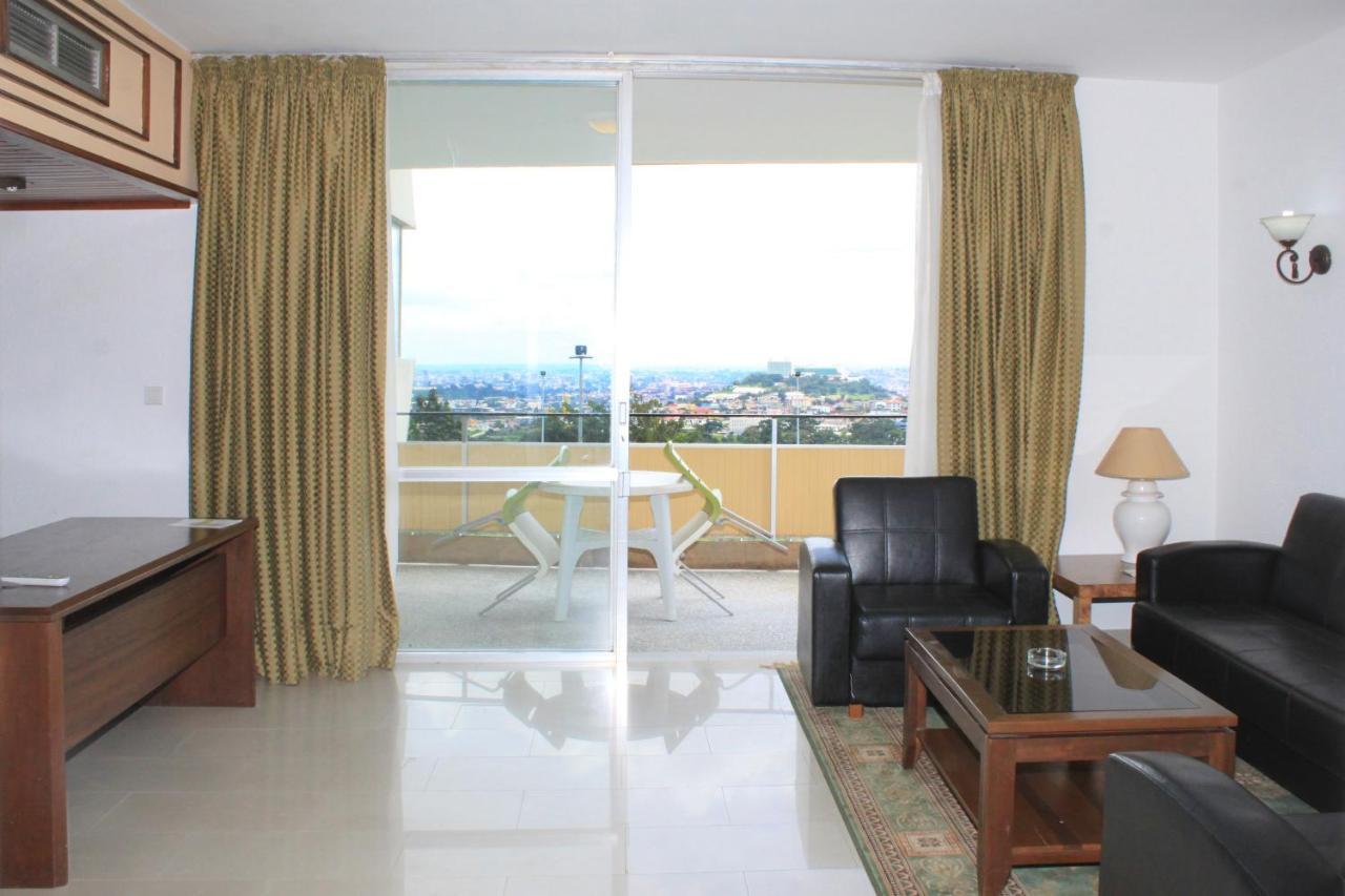Hotel Mont Febe Yaounde Exterior photo