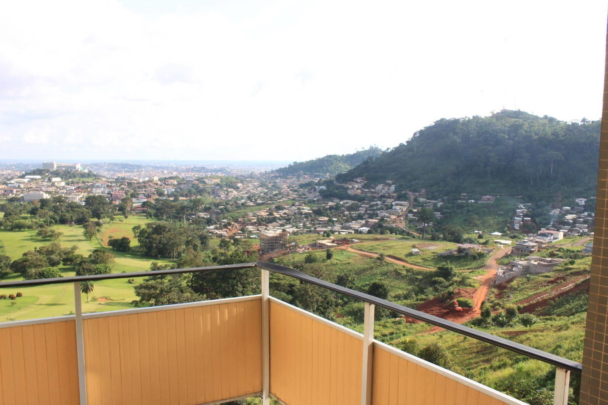 Hotel Mont Febe Yaounde Exterior photo
