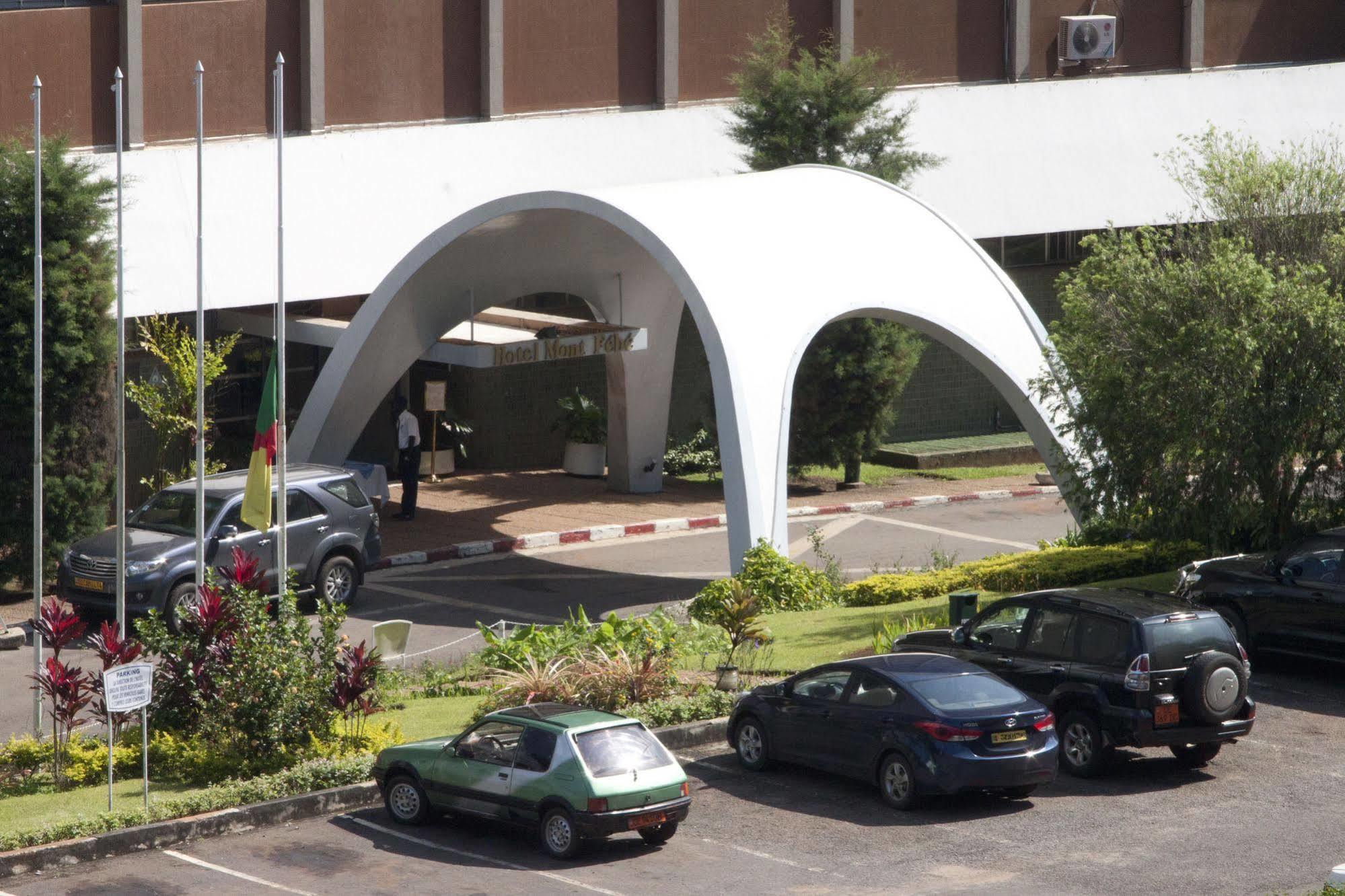 Hotel Mont Febe Yaounde Exterior photo